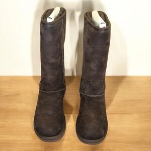 UGG Classic Tall Boots 
Chocolate size 8
